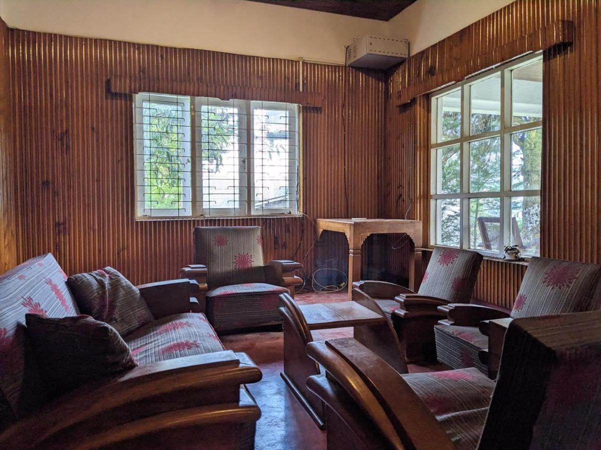 Chilly Croc Hostel Nuwara Eliya Bagian luar foto
