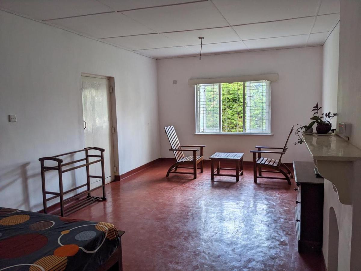 Chilly Croc Hostel Nuwara Eliya Bagian luar foto